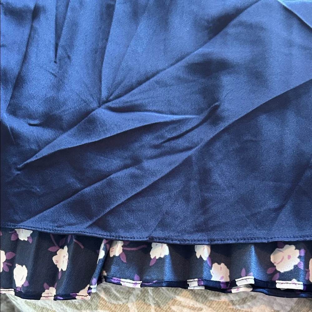 J Crew Navy Floral Pleated Midi Skirt. NWOT. Size 6 - Picture 11 of 11